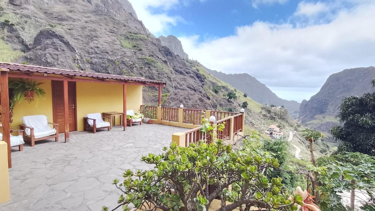 Bed & Breakfast Casa Cavoquinho 3*